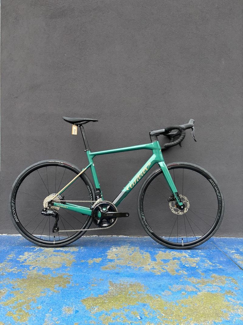 WILIER GARDA 2024 Road & Gravel d'occasion — image 1 sur 8