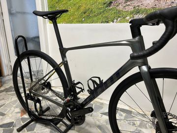 Używany Giant Defy Advanced 1 2025 2025 Road & Gravel — zdjęcie 4 z 6