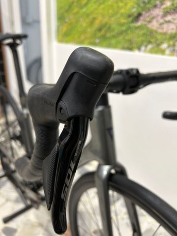 Używany Giant Defy Advanced 1 2025 2025 Road & Gravel — zdjęcie 6 z 6