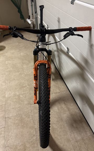 Used Trek Procaliber SRAM X01 Eagle 2021 Mountainbike, White, 29 — image 2 of 12