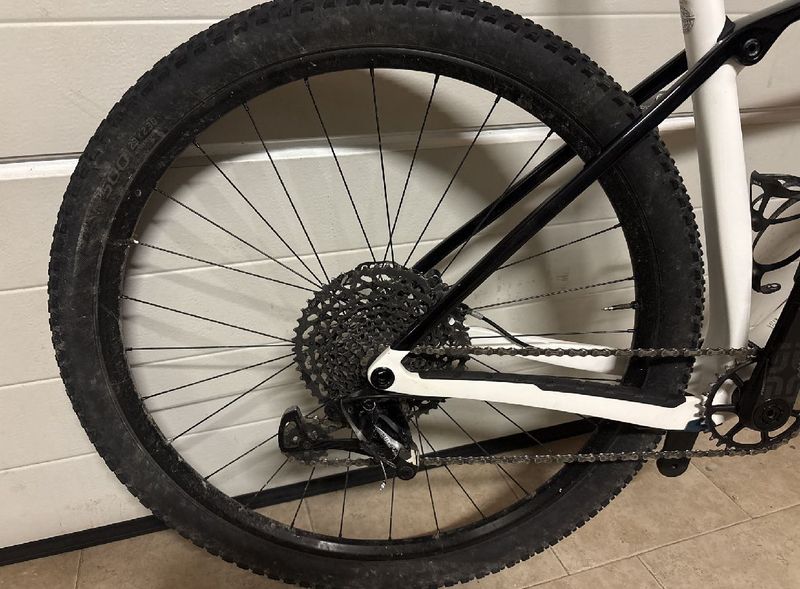 Used Trek Procaliber SRAM X01 Eagle 2021 Mountainbike, White, 29 — image 12 of 12