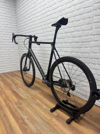 Used Canyon Ultimate CF SL 8 Disc Di2 2021 2021 Road & Gravel, Black — image 6 of 6