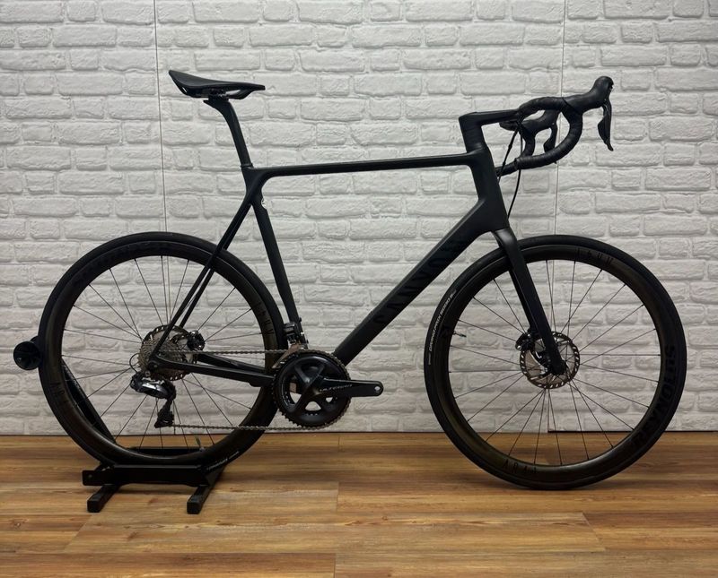 Used Canyon Ultimate CF SL 8 Disc Di2 2021 2021 Road & Gravel