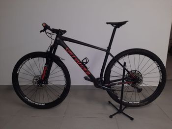 Used Specialized Men's Epic Hardtail Comp 2018 2018 Mountainbike — image 2 of 7