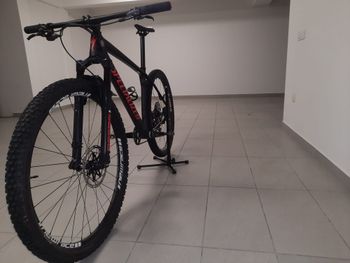 Used Specialized Men's Epic Hardtail Comp 2018 2018 Mountainbike — image 3 of 7