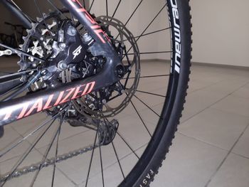 Used Specialized Men's Epic Hardtail Comp 2018 2018 Mountainbike — image 4 of 7