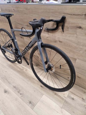 Used BMC TEAMMACHINE SLR TWO 2025 2025 Road & Gravel, Gris claro — image 3 of 3