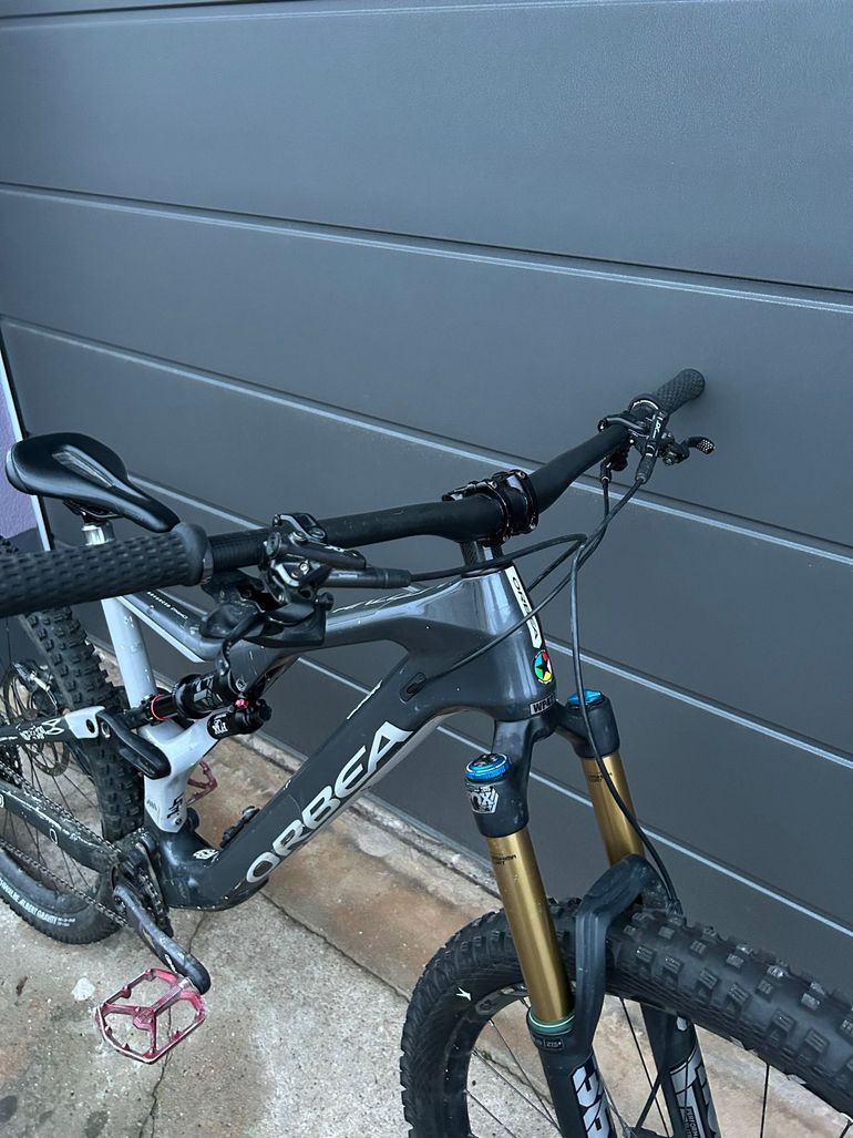 Used Orbea Orbea Rallon 2019 Mountainbike, Light Gray — image 4 of 8