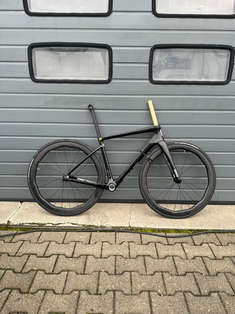 Używany ENVE MELEE Frameset 2025 Road & Gravel