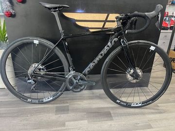 Tweedehands Cervélo R3 Ultegra Disc 2019 2019 Road & Gravel