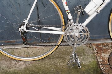 Peugeot PR10 1971 Road & Gravel usato, Bianco — immagine 11 di 16