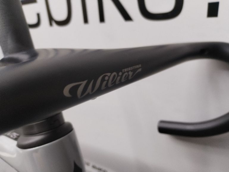 Used Wilier Filante SL SHIMANO ULTEGRA Di2 R8170 2024 Frameset 2024 Road & Gravel, Light Gray — image 5 of 7
