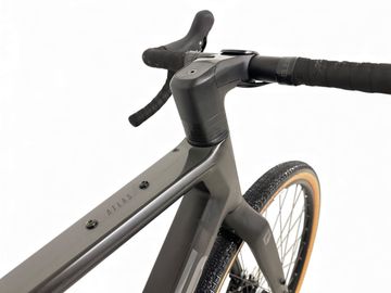 Używany Focus ATLAS 8.7 2022 2022 Road & Gravel — zdjęcie 8 z 11