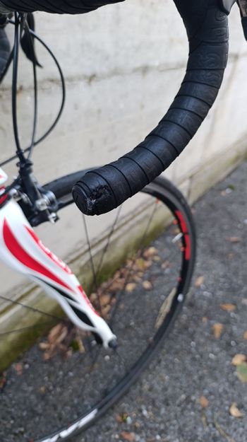 Used Pinarello Pinarello Dogma 60.1 2015 Road & Gravel, Weiß — image 7 of 7