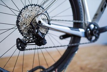 Tweedehands Sensa Fiori Evo Pro 2024 2024 Mountainbike — afbeelding 2 van 9