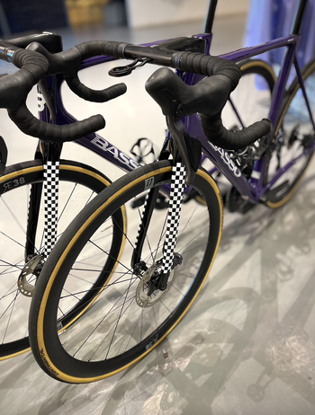 Basso, Diamante Shimano Ultegra Di2