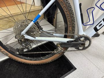 Tweedehands CUBE REACTION C:62 PRO 2023 2023 Mountainbike — afbeelding 3 van 8