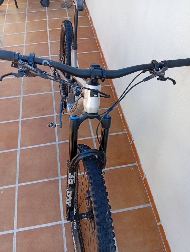 Used Canyon SPECTRAL CF8 K.I.S.2023 2023 Mountainbike, Light Gray — image 10 of 15