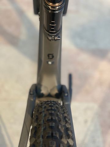 Used Scott Spark 940 2024 2024 Mountainbike, Black, 29 — image 4 of 6