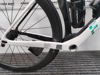 Used Factor OSTRO VAM - SRAM Red 2024 Frameset 2024 Road & Gravel — image 3 of 8