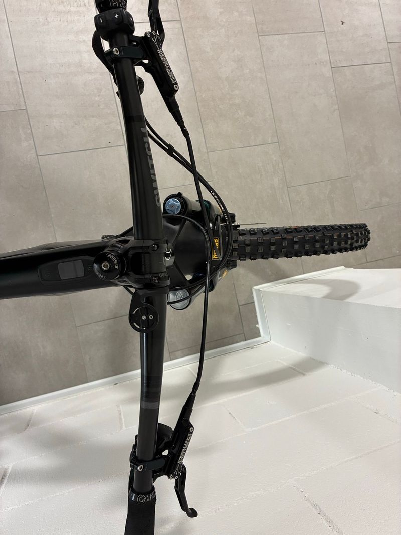 Używany Specialized Turbo Levo SRAM GX Eagle AXS (T-Type) 2023 Mountainbike — zdjęcie 5 z 7