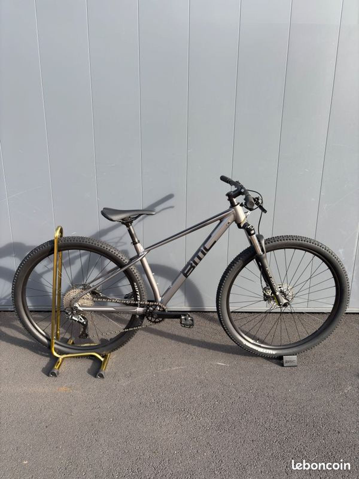 Bmc Twostroke Al | Six 2025
