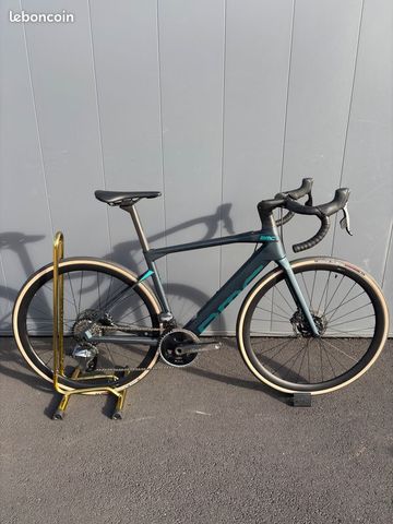 Gebrauchtes Bmc Roadmachine Amp One 2025 Road & Gravel