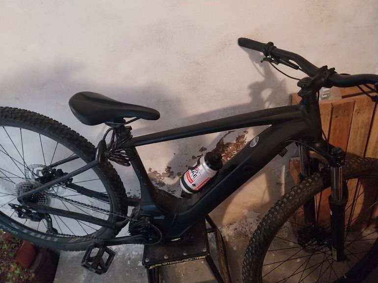Used Specialized Turbo Levo Hardtail 2021 2021 Mountainbike, Negro — image 2 of 5