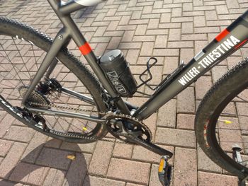 Used Wilier Jareen Shimano 105 7000 Hydro, 11S 2020 2020 Road & Gravel, Black — image 4 of 5