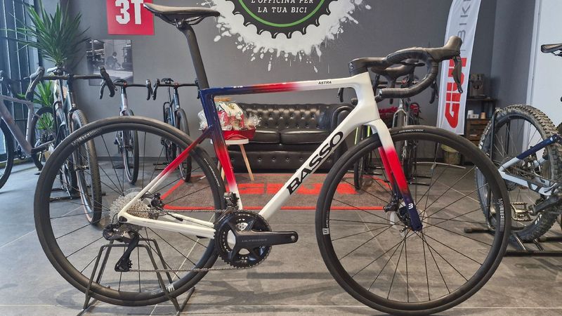 Gebrauchtes Basso ASTRA ULTEGRA 2X12 DI2 LEVITA CHROMA WHITE 2026 Road & Gravel