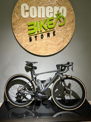 Trek, Madone SLR 7 AXS Gen 8 2025