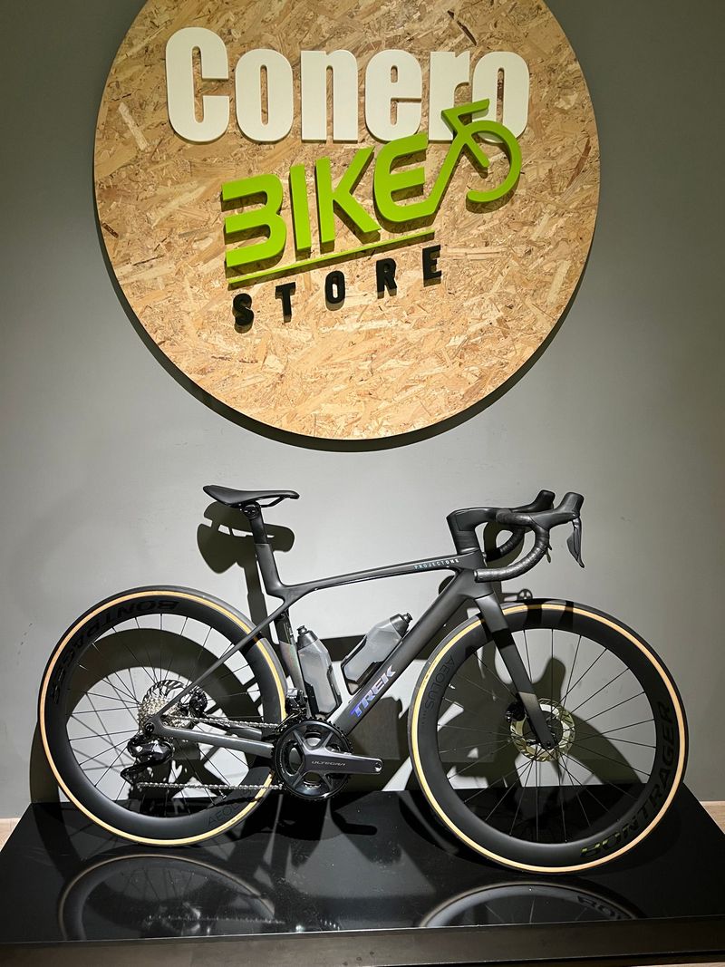 Used Trek Madone SLR 7 AXS Gen 8 2025 2025 Road & Gravel