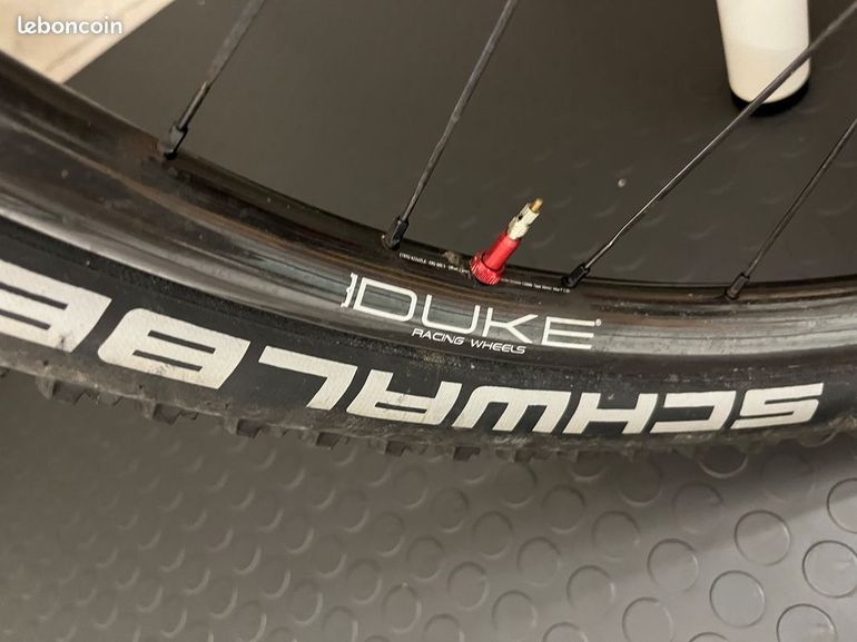 Used Specialized Specialized EPIC 2018 S SRAM X01 XCADEY 2018 Mountainbike, Rojo — image 7 of 9