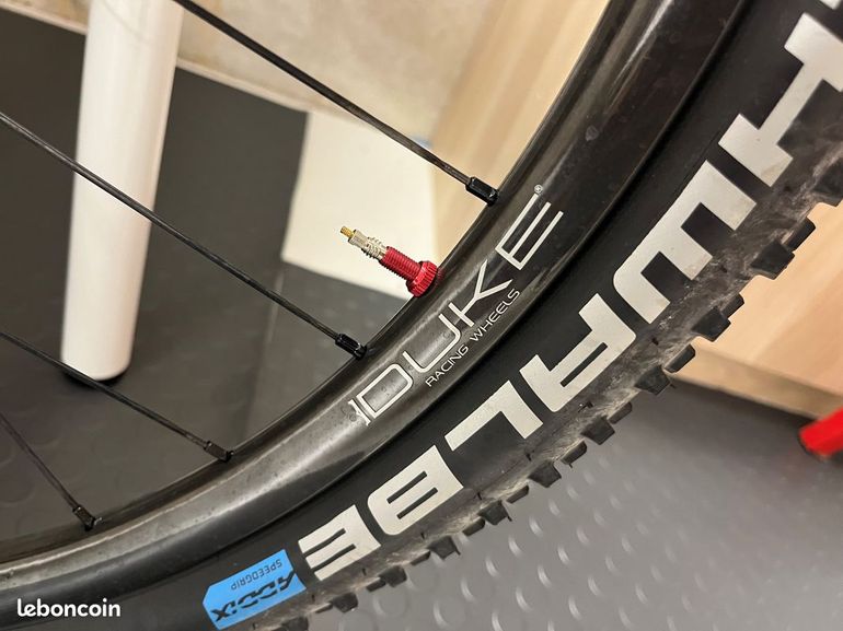 Used Specialized Specialized EPIC 2018 S SRAM X01 XCADEY 2018 Mountainbike, Rojo — image 4 of 9