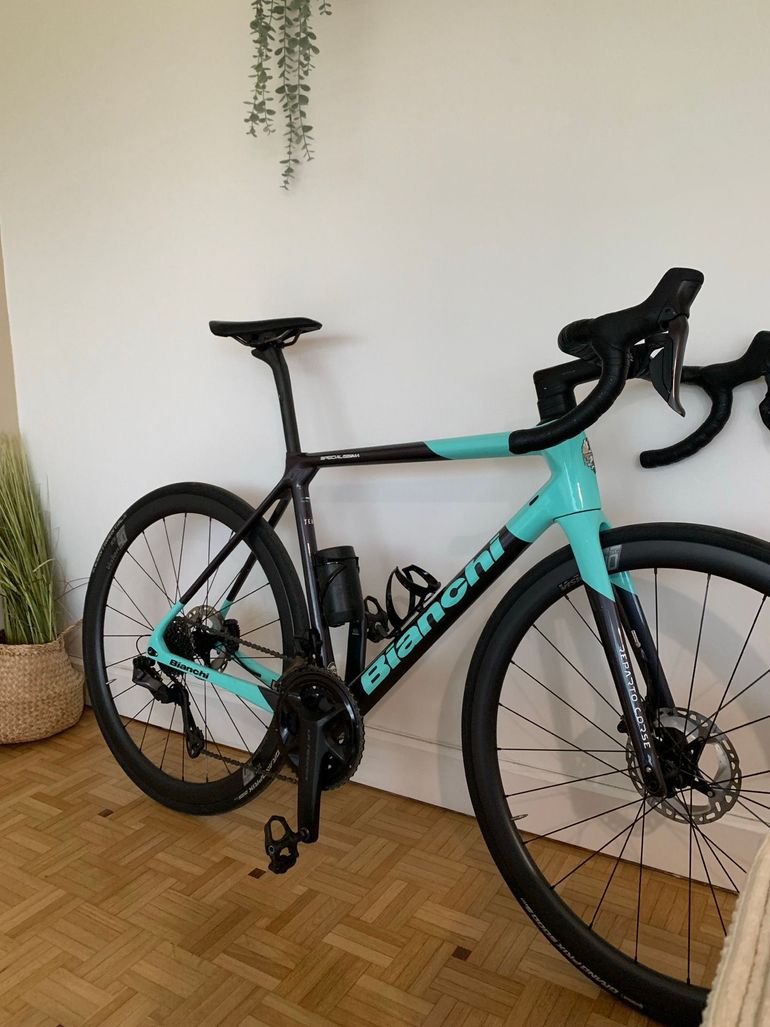 Used Bianchi Specialissima Ultegra Di2 2023 Road & Gravel — image 1 of 3