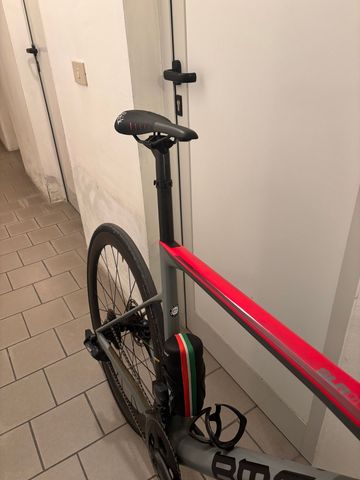 Tweedehands BMC Teammachine SLR01 THREE 2020 2020 Road & Gravel — afbeelding 9 van 9