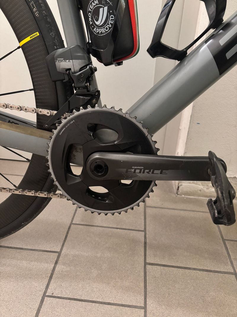Tweedehands BMC Teammachine SLR01 THREE 2020 2020 Road & Gravel — afbeelding 5 van 9