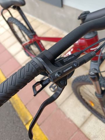 Gebrauchtes Conor 950 2025 Mountainbike, Rot — Bild 5 von 8
