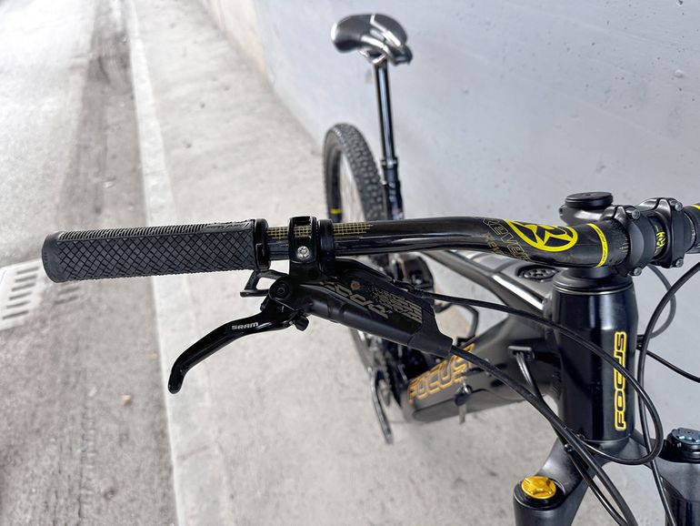 Used Focus Focus Jam² 6.7 2022 Mountainbike, Black — image 16 of 22