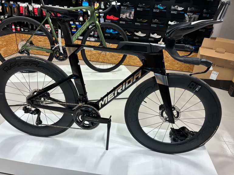 Used Merida Warp 10 K 2025 2025 Road & Gravel — image 2 of 6