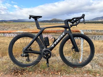 Trek Madone SLR 6 eTap Gen 7 2023 2023 Road & Gravel usato