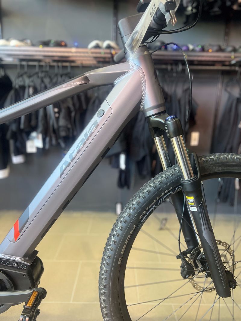 Used Atala B-Cross A 3.4 2025 Mountainbike, Black — image 4 of 6