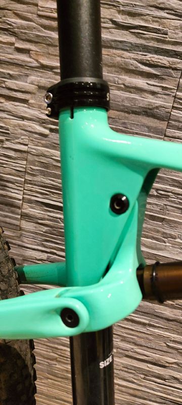 Orbea OIZ M-PRO 2024 2024 Mountainbike usato, Grigio chiaro — immagine 8 di 9