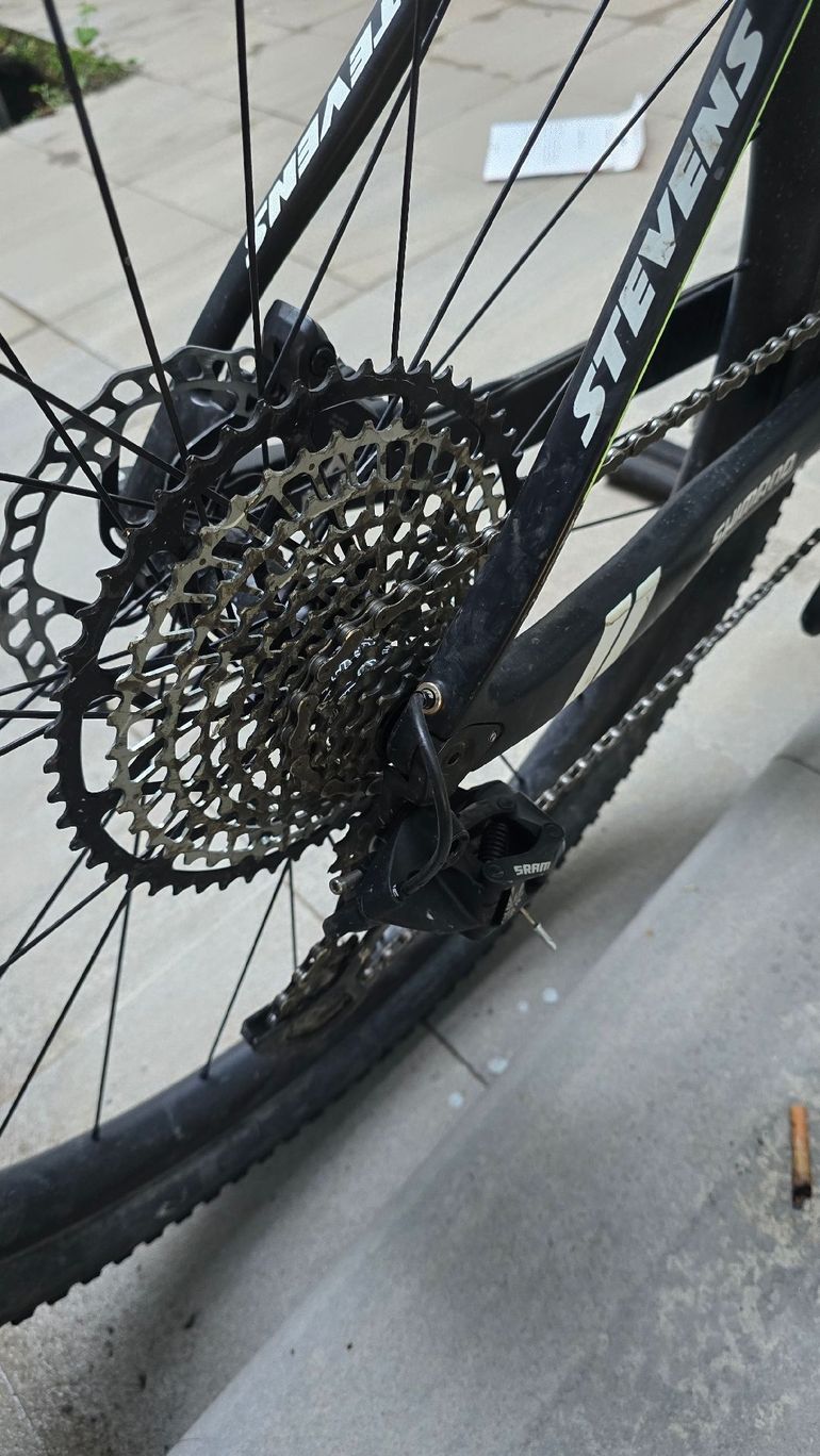 Used Stevens Stevens Sonora Carbono 2019 Mountainbike, Negro — image 2 of 13