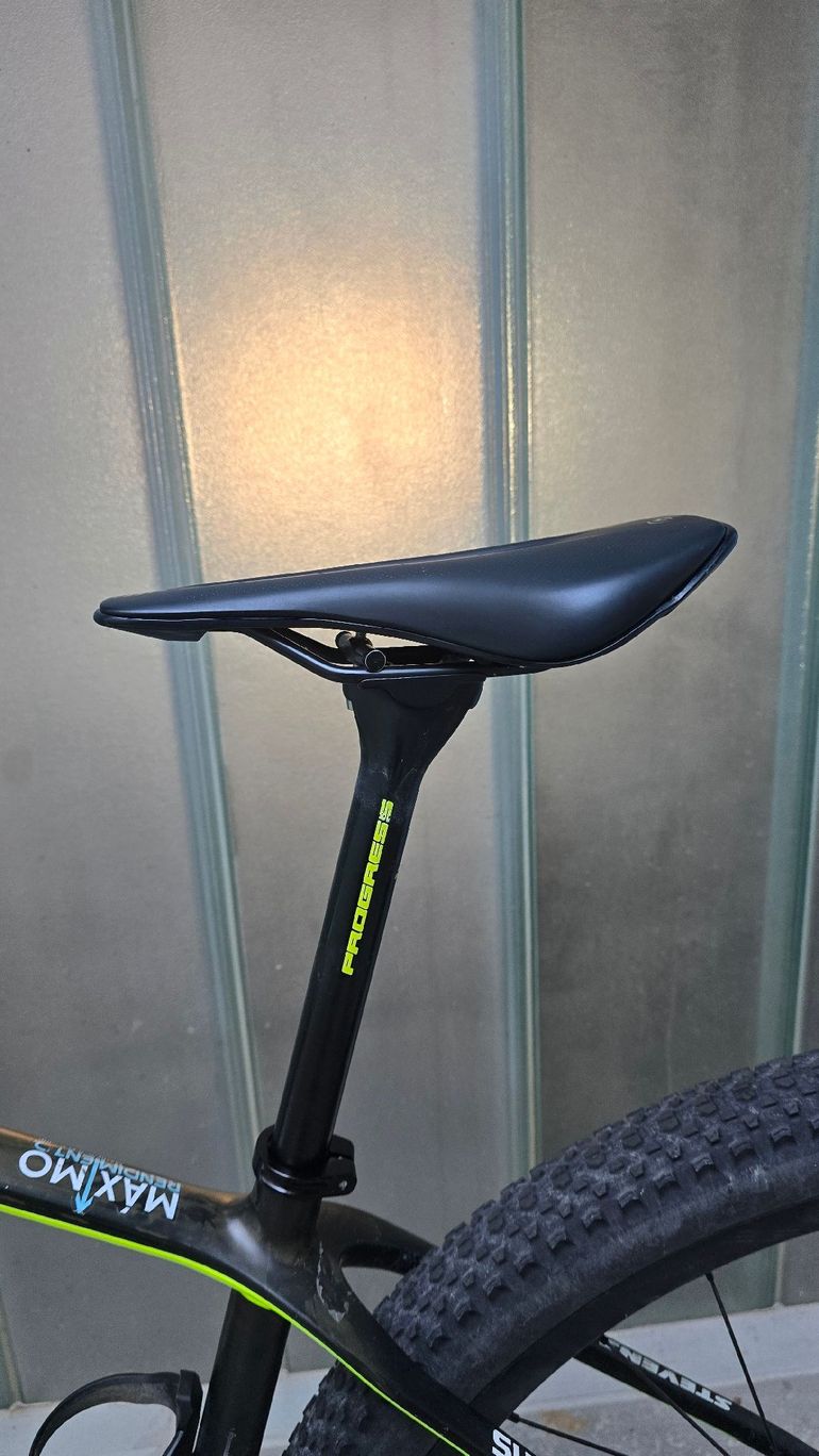 Used Stevens Stevens Sonora Carbono 2019 Mountainbike, Negro — image 6 of 13