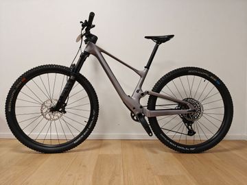 Scott Contessa Spark 910 2022 2022 Mountainbike usato, Grigio chiaro — immagine 8 di 8