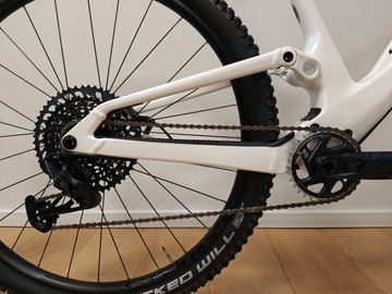 Used Scott Spark 920 2022 2022 Mountainbike, White, 29 — image 2 of 8