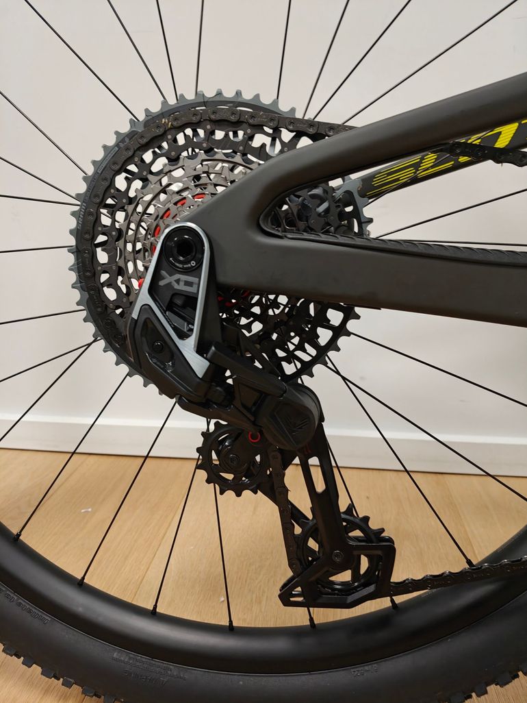 Used Scott Spark RC World Cup AXS 2023 2023 Mountainbike — image 3 of 8