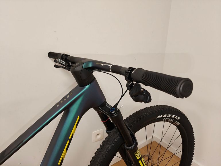 Used Scott Spark RC World Cup AXS 2023 2023 Mountainbike — image 4 of 8