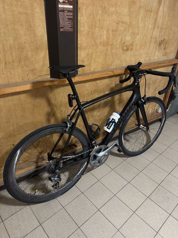 Used Specialized Tarmac Shimano Ultegra Di2 2016 Road & Gravel, Black — image 26 of 29